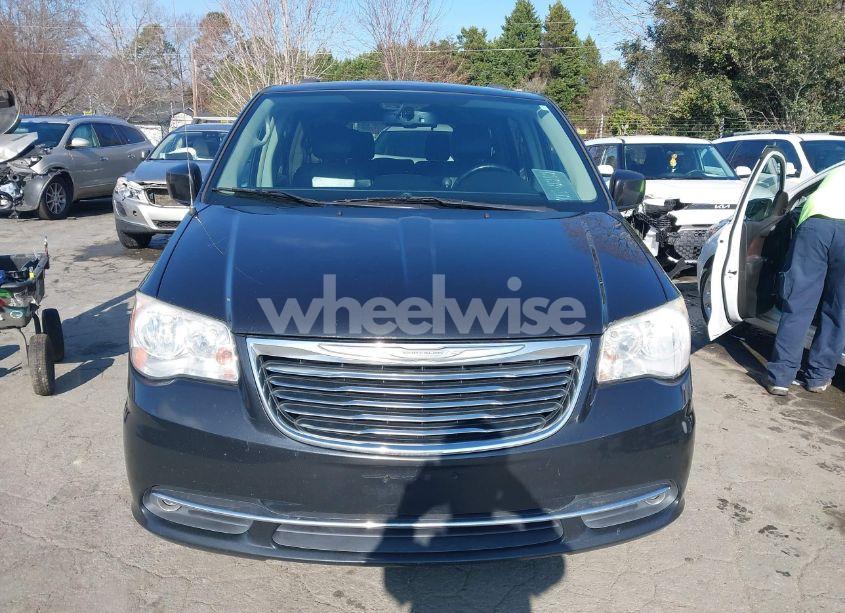 Photo 12 of 2015 Chrysler Town & COUNTRY TOURING (VIN 2C4RC1BG4FR618662)