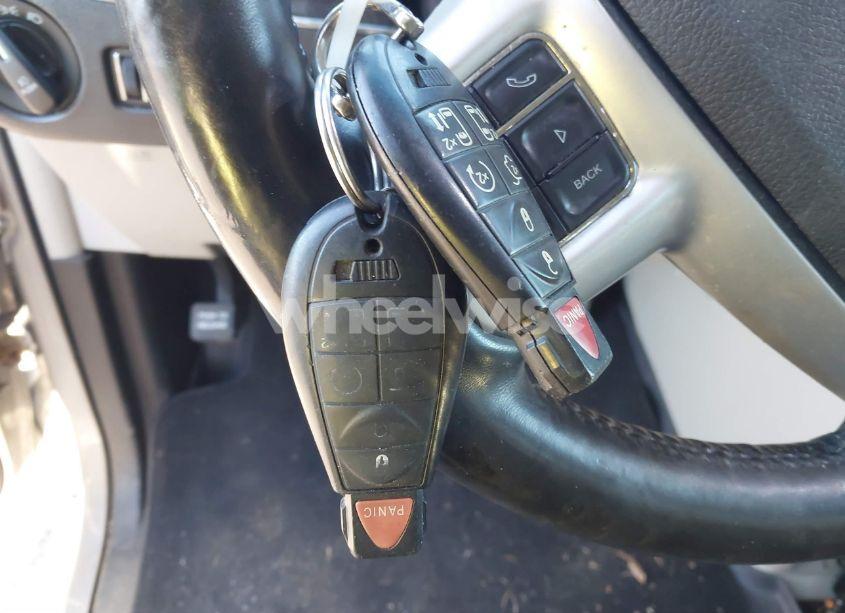 Photo 11 of 2015 Chrysler Town & COUNTRY TOURING (VIN 2C4RC1BG4FR655677)