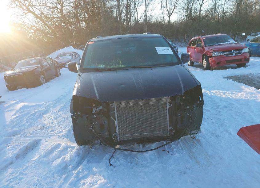 Photo 13 of 2015 Chrysler Town & COUNTRY TOURING (VIN 2C4RC1BG4FR655839)