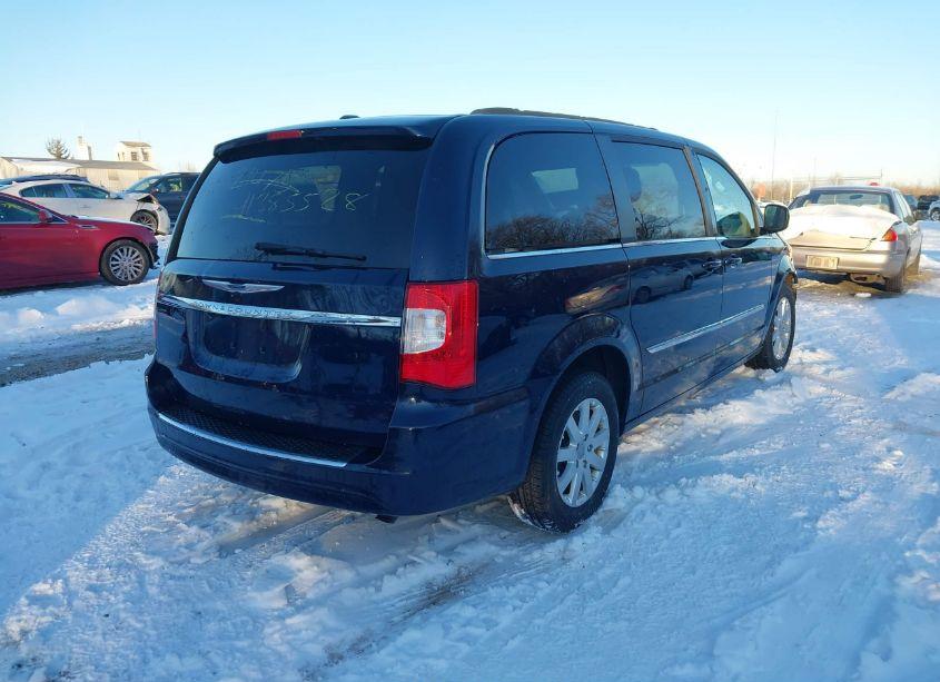 Photo 4 of 2015 Chrysler Town & COUNTRY TOURING (VIN 2C4RC1BG4FR655839)