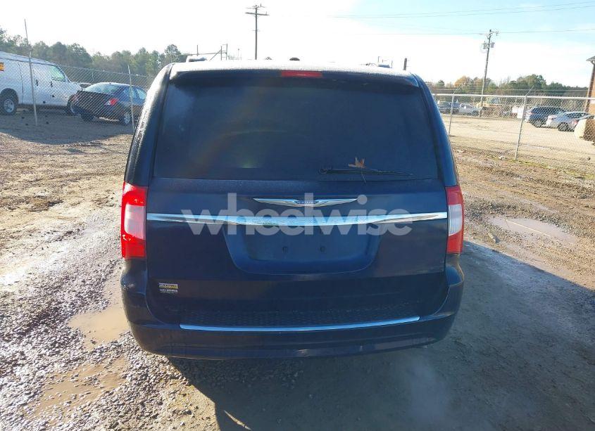 Photo 17 of 2015 Chrysler Town & COUNTRY TOURING (VIN 2C4RC1BG4FR696147)