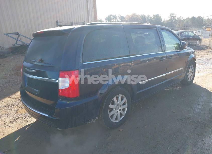 Photo 4 of 2015 Chrysler Town & COUNTRY TOURING (VIN 2C4RC1BG4FR696147)