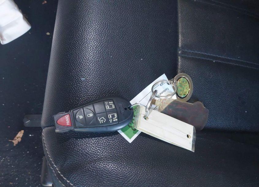 Photo 11 of 2015 Chrysler Town & COUNTRY TOURING (VIN 2C4RC1BG4FR715568)