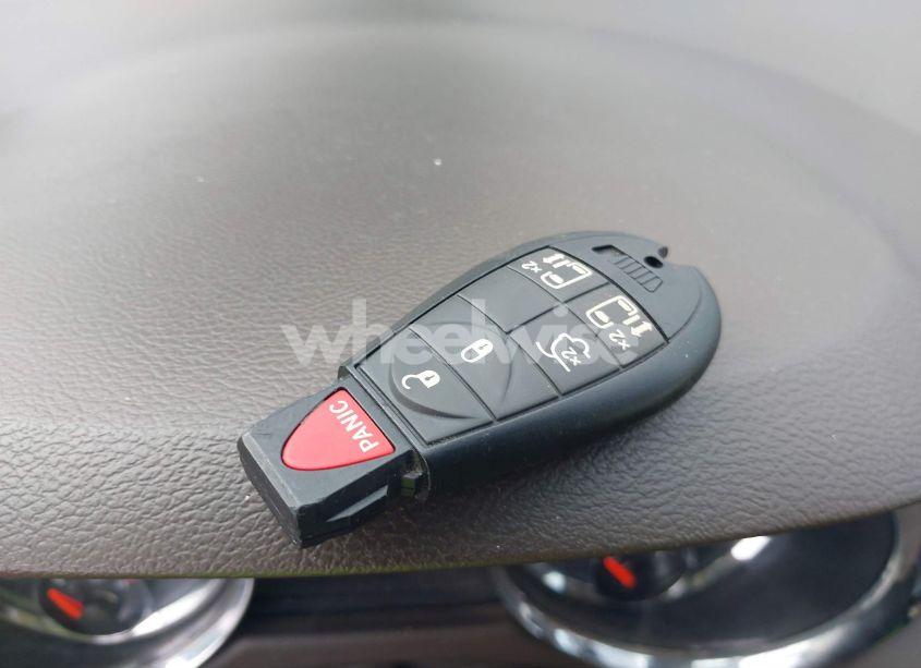 Photo 11 of 2016 Chrysler Town & COUNTRY TOURING (VIN 2C4RC1BG4GR129129)