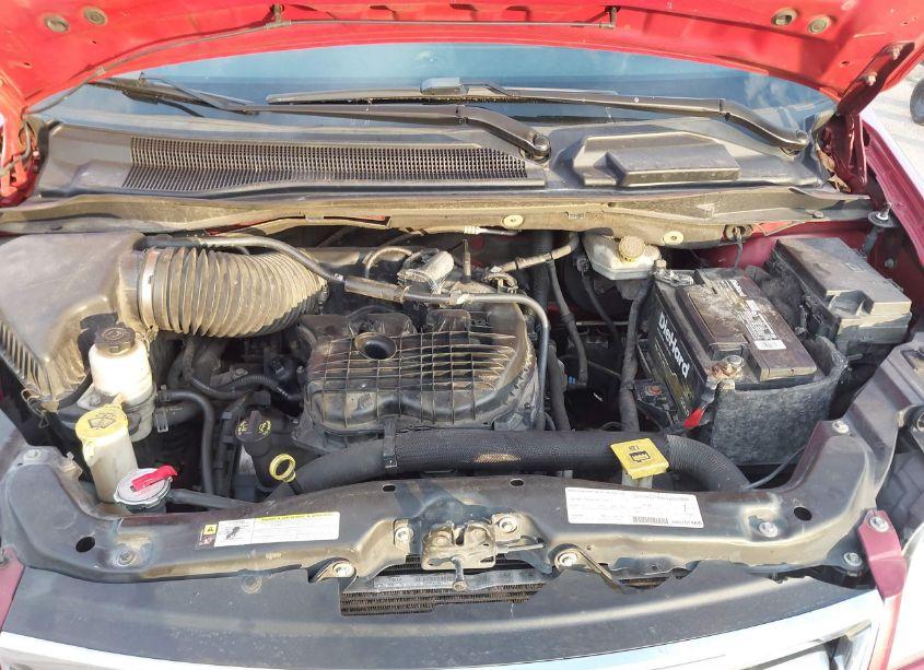 Photo 10 of 2016 Chrysler Town & COUNTRY TOURING (VIN 2C4RC1BG4GR160039)