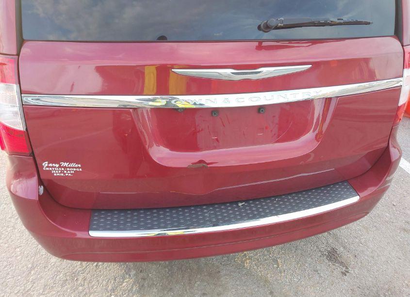 Photo 6 of 2016 Chrysler Town & COUNTRY TOURING (VIN 2C4RC1BG4GR160039)