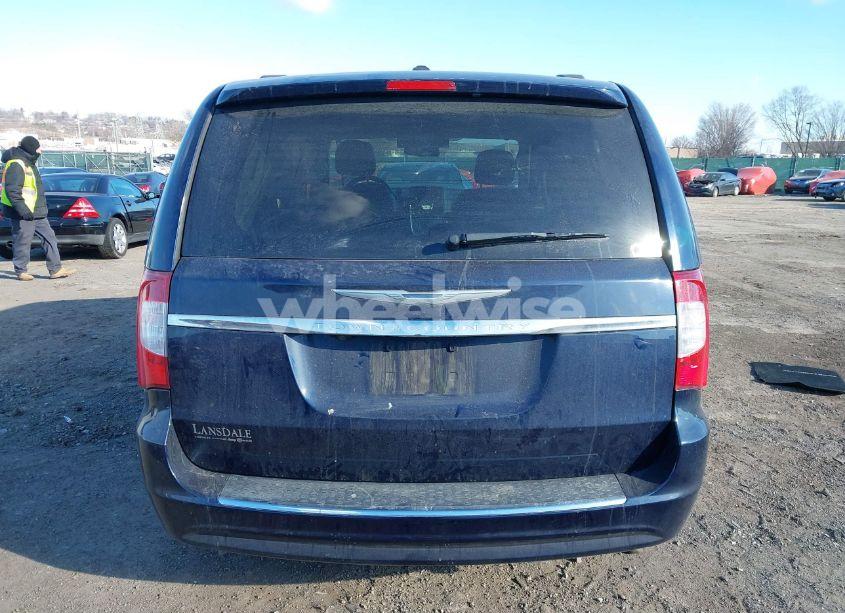 Photo 15 of 2016 Chrysler Town & COUNTRY TOURING (VIN 2C4RC1BG4GR166018)