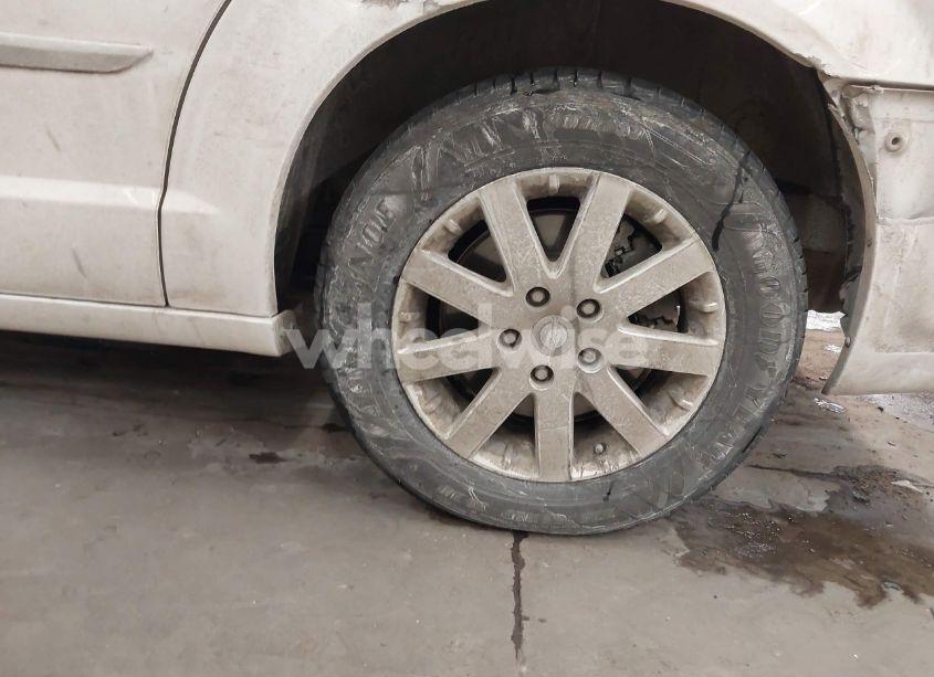 Photo 12 of 2016 Chrysler Town & COUNTRY TOURING (VIN 2C4RC1BG4GR166312)