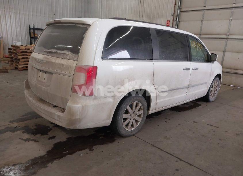 Photo 4 of 2016 Chrysler Town & COUNTRY TOURING (VIN 2C4RC1BG4GR166312)