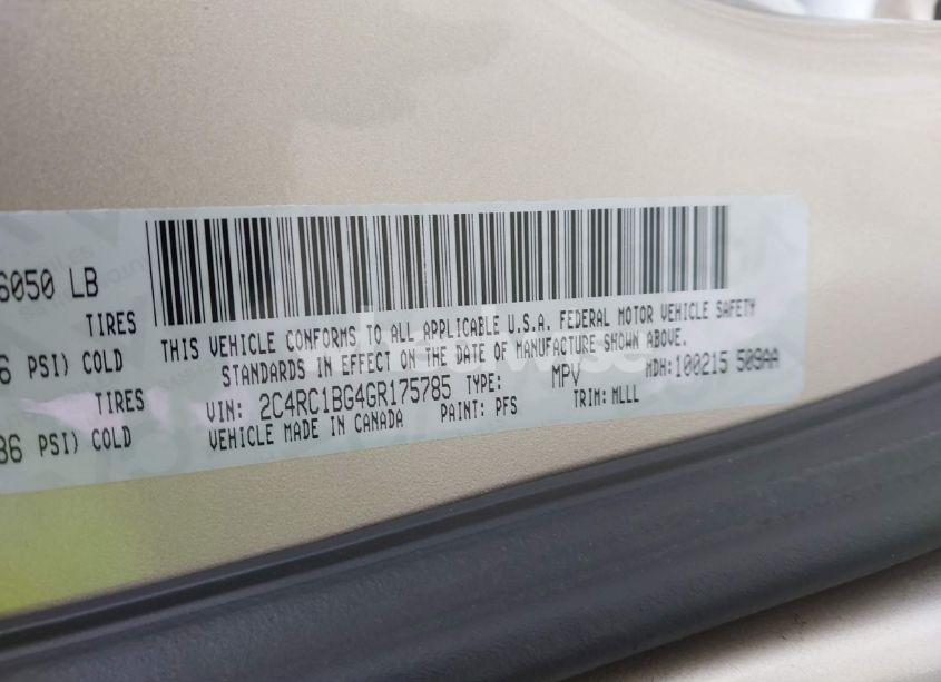 Photo 9 of 2016 Chrysler Town & COUNTRY TOURING (VIN 2C4RC1BG4GR175785)