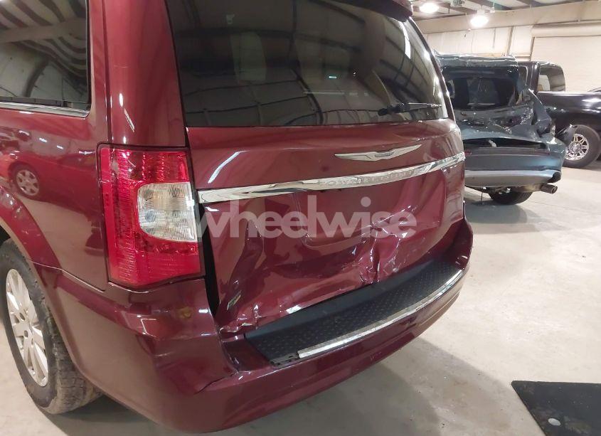 Photo 12 of 2016 Chrysler Town & COUNTRY TOURING (VIN 2C4RC1BG4GR187452)