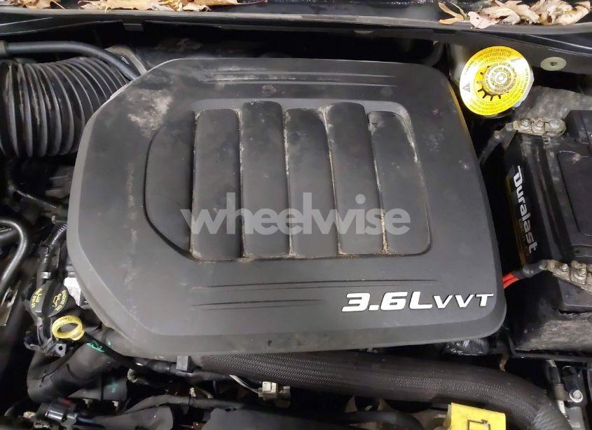 Photo 10 of 2016 Chrysler Town & COUNTRY TOURING (VIN 2C4RC1BG4GR199584)