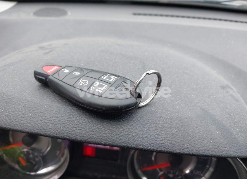 Photo 11 of 2016 Chrysler Town & COUNTRY TOURING (VIN 2C4RC1BG4GR292654)