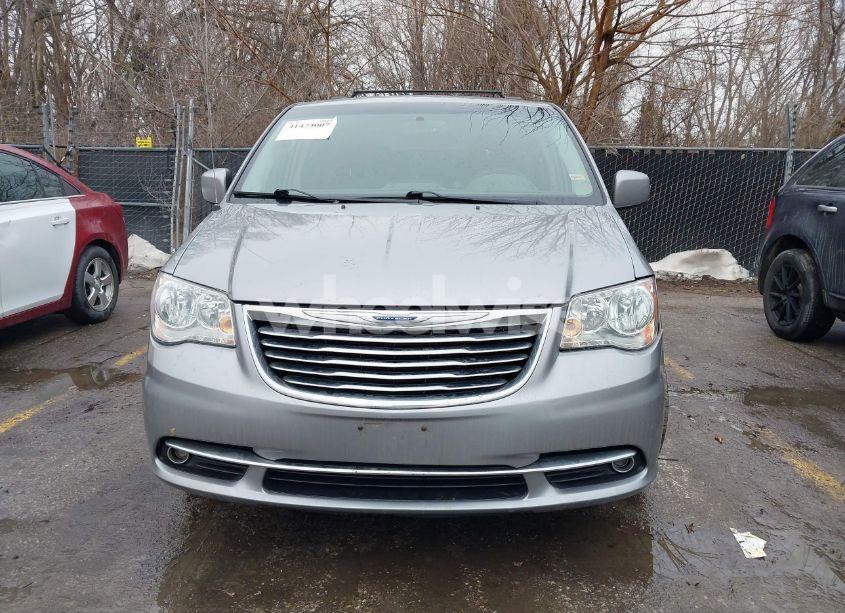 Photo 12 of 2016 Chrysler Town & COUNTRY TOURING (VIN 2C4RC1BG4GR292654)
