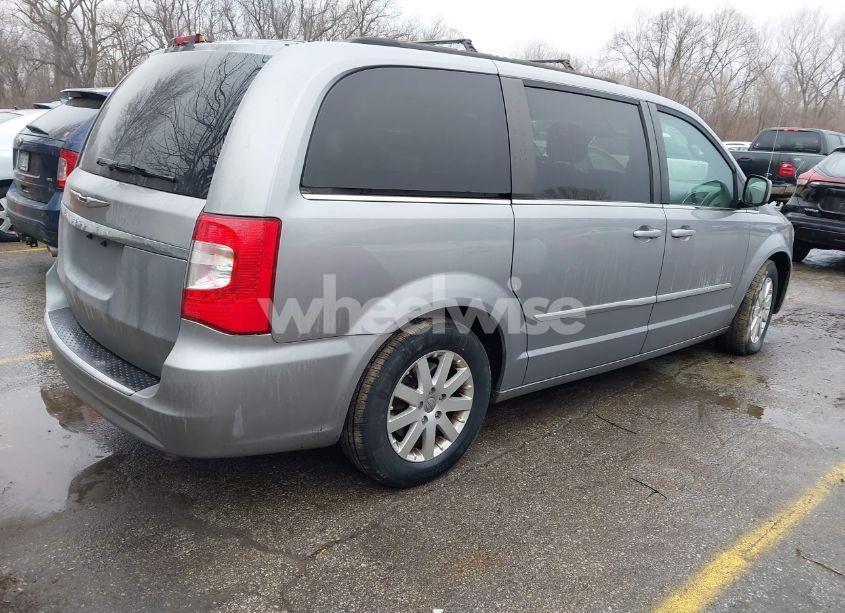 Photo 4 of 2016 Chrysler Town & COUNTRY TOURING (VIN 2C4RC1BG4GR292654)