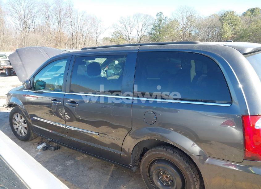 Photo 14 of 2016 Chrysler Town & COUNTRY TOURING (VIN 2C4RC1BG4GR297286)