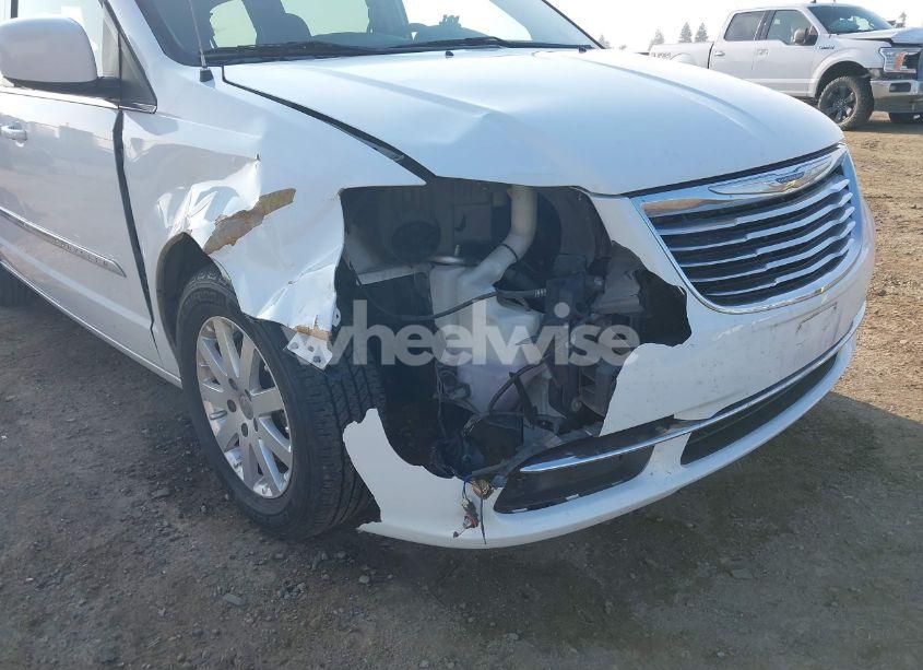 Photo 6 of 2016 Chrysler Town & COUNTRY TOURING (VIN 2C4RC1BG4GR299183)