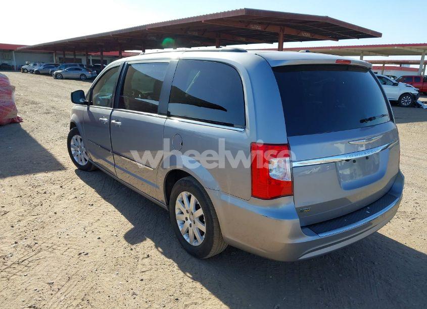 Photo 3 of 2016 Chrysler Town & COUNTRY TOURING (VIN 2C4RC1BG4GR300591)