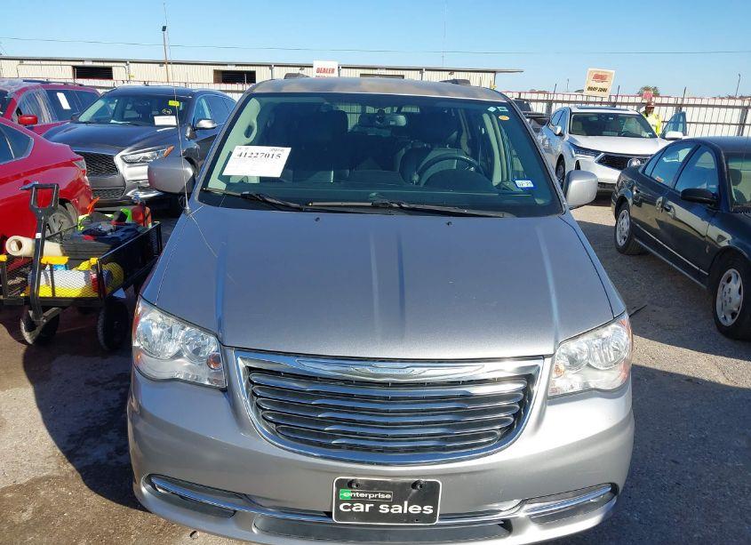Photo 6 of 2016 Chrysler Town & COUNTRY TOURING (VIN 2C4RC1BG4GR300638)