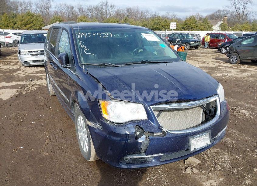 2016 Chrysler Town & COUNTRY TOURING (VIN 2C4RC1BG4GR301191) main photo