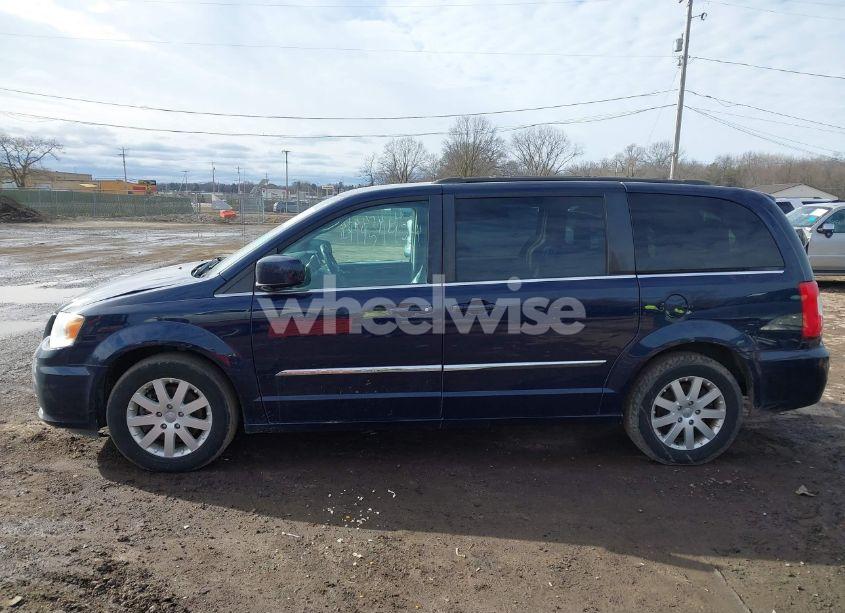 Photo 14 of 2016 Chrysler Town & COUNTRY TOURING (VIN 2C4RC1BG4GR301191)