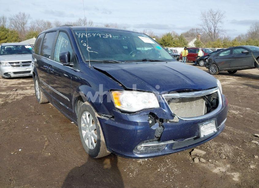 Photo 6 of 2016 Chrysler Town & COUNTRY TOURING (VIN 2C4RC1BG4GR301191)