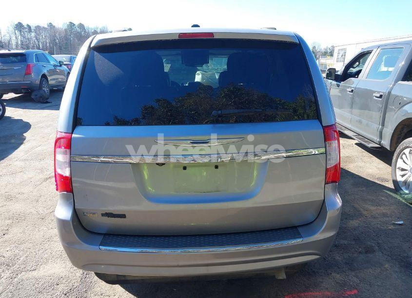 Photo 16 of 2016 Chrysler Town & COUNTRY TOURING (VIN 2C4RC1BG4GR303278)