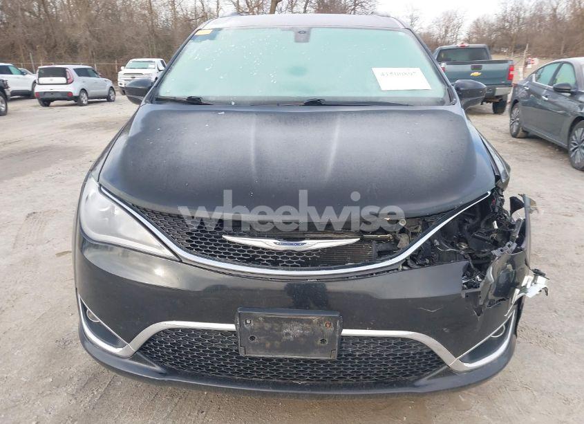 Photo 17 of 2017 Chrysler Pacifica TOURING-L (VIN 2C4RC1BG4HR507757)