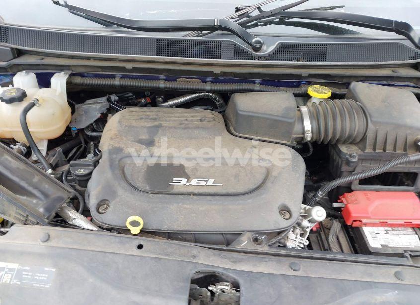 Photo 10 of 2018 Chrysler Pacifica TOURING L (VIN 2C4RC1BG4JR315972)