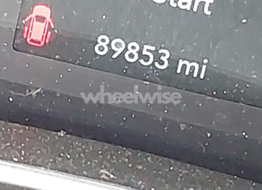 Photo 15 of 2018 Chrysler Pacifica TOURING L (VIN 2C4RC1BG4JR315972)