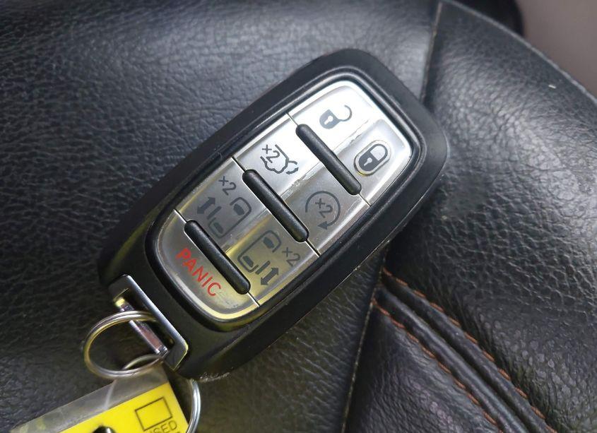 Photo 11 of 2018 Chrysler Pacifica TOURING L (VIN 2C4RC1BG4JR353167)