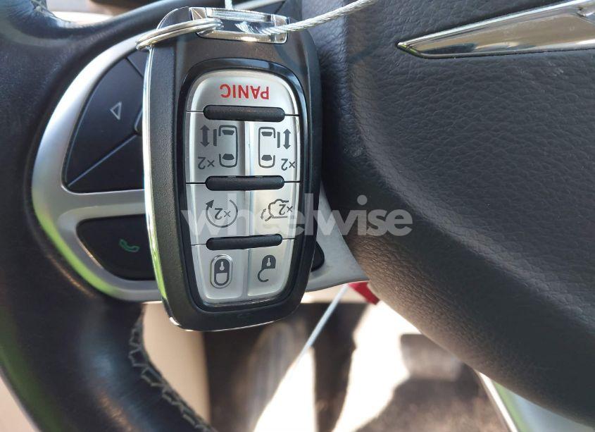 Photo 11 of 2021 Chrysler Pacifica TOURING L (VIN 2C4RC1BG4MR599060)