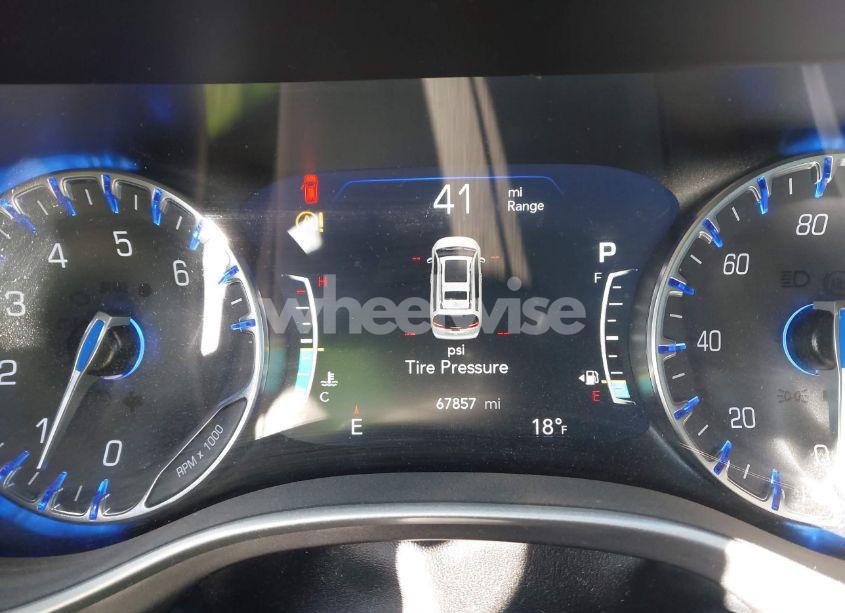 Photo 7 of 2021 Chrysler Pacifica TOURING L (VIN 2C4RC1BG4MR599060)