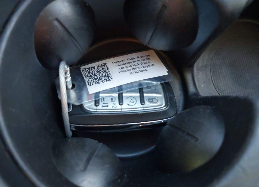 Photo 11 of 2022 Chrysler Pacifica TOURING L (VIN 2C4RC1BG4NR111842)