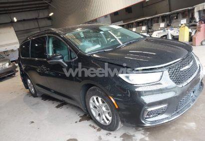 2022 Chrysler Pacifica TOURING L (VIN 2C4RC1BG4NR151032) main photo