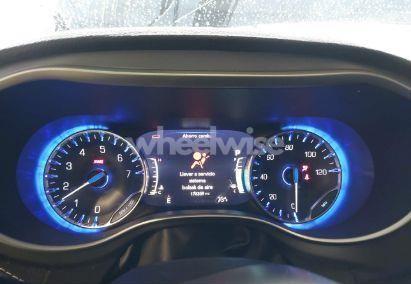 Photo 7 of 2022 Chrysler Pacifica TOURING L (VIN 2C4RC1BG4NR151032)