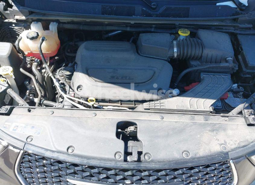 Photo 10 of 2022 Chrysler Pacifica TOURING L (VIN 2C4RC1BG4NR176416)