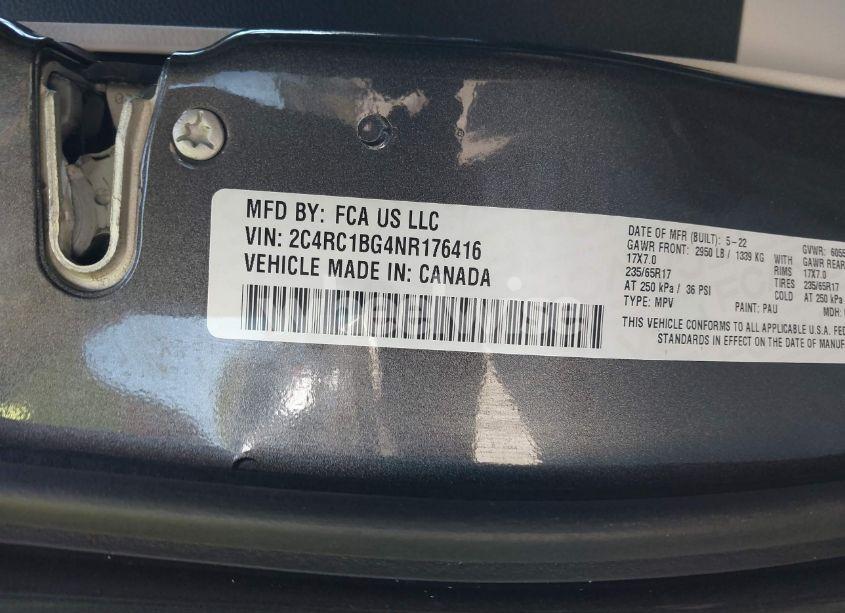 Photo 9 of 2022 Chrysler Pacifica TOURING L (VIN 2C4RC1BG4NR176416)