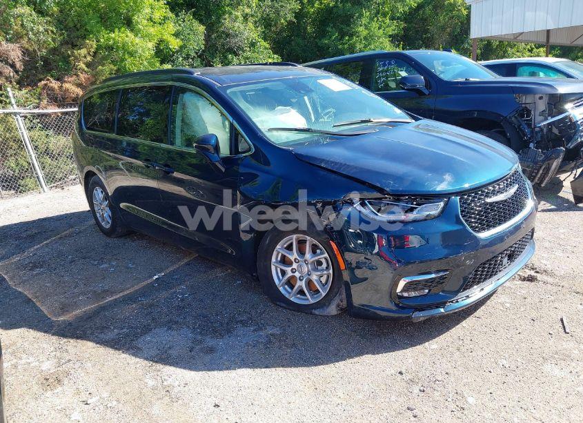 2022 Chrysler Pacifica TOURING L (VIN 2C4RC1BG4NR186458) main photo