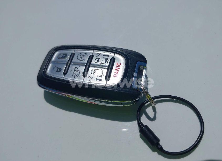 Photo 11 of 2022 Chrysler Pacifica TOURING L (VIN 2C4RC1BG4NR188999)