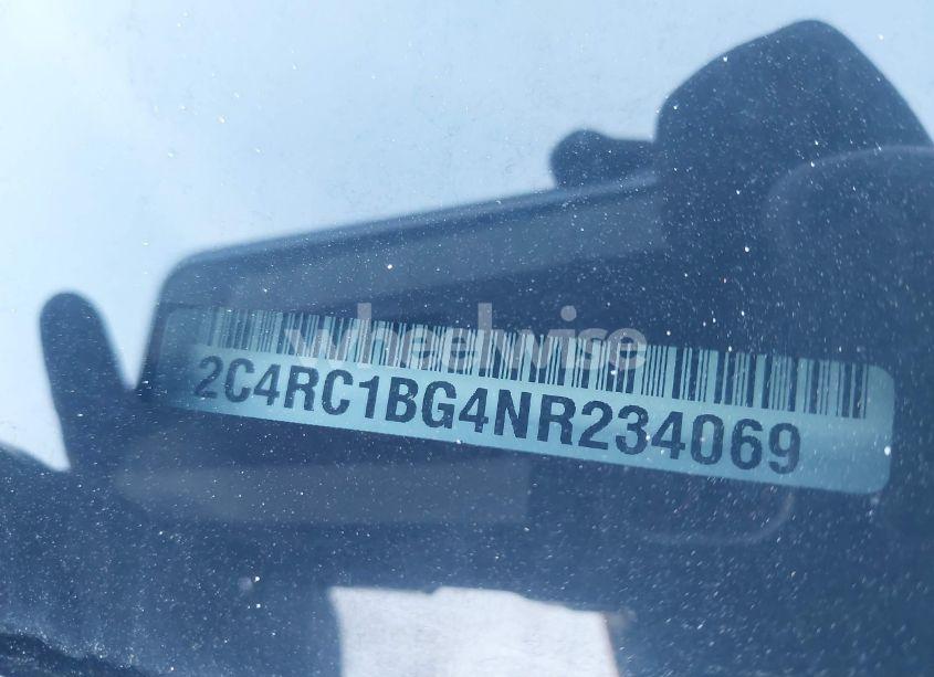 Photo 9 of 2022 Chrysler Pacifica TOURING L (VIN 2C4RC1BG4NR234069)