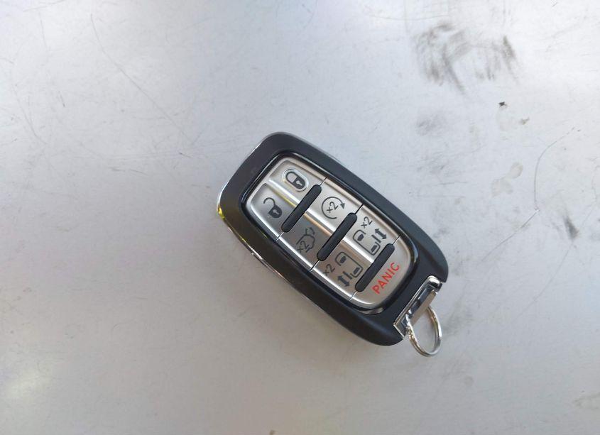 Photo 11 of 2023 Chrysler Pacifica TOURING L (VIN 2C4RC1BG4PR546556)