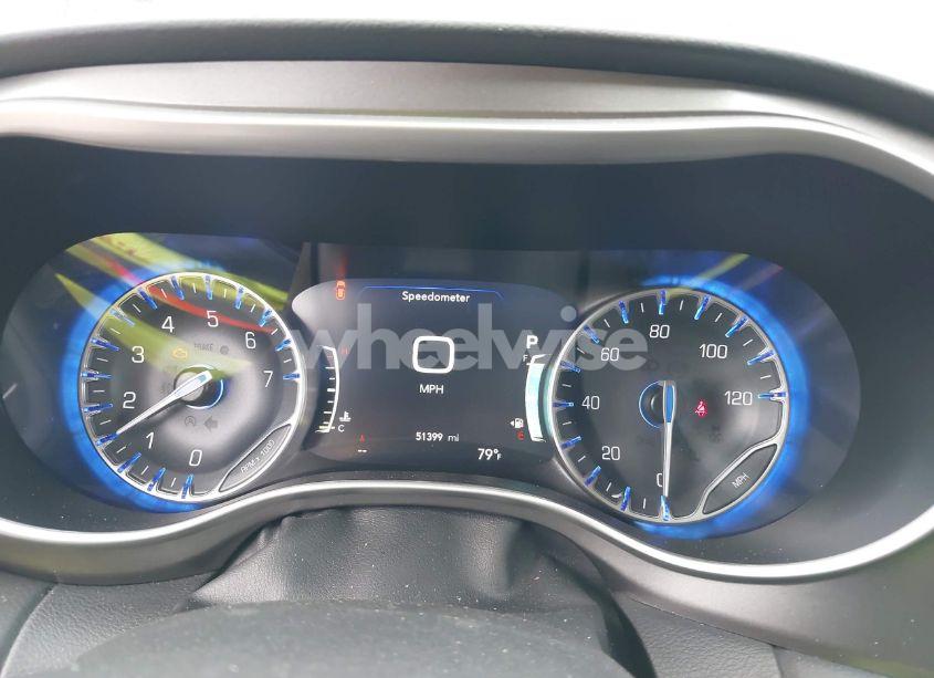Photo 7 of 2023 Chrysler Pacifica TOURING L (VIN 2C4RC1BG4PR628092)
