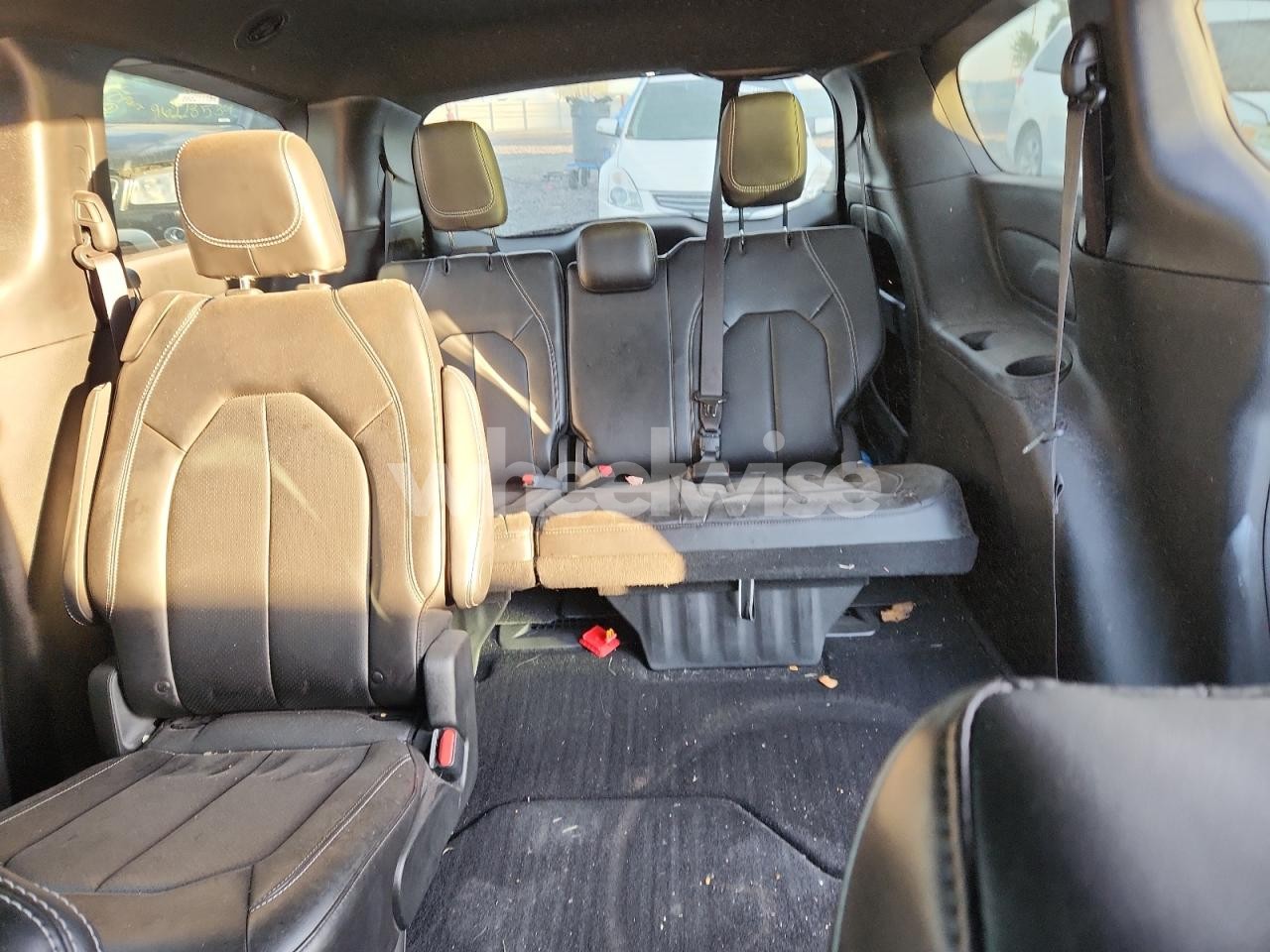 Photo 10 of 2024 CHRYSLER PACIFICA TOURING L (VIN 2C4RC1BG4RR111264)