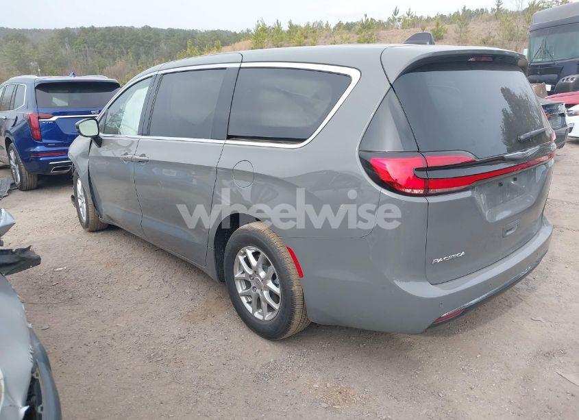 Photo 3 of 2025 Chrysler Pacifica SELECT (VIN 2C4RC1BG4SR532455)