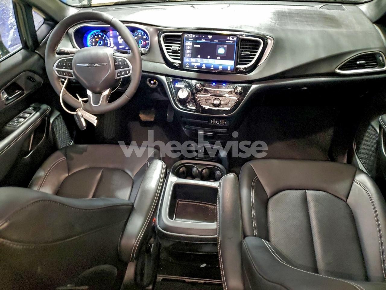 Photo 8 of 2025 CHRYSLER PACIFICA SELECT (VIN 2C4RC1BG4SR581333)