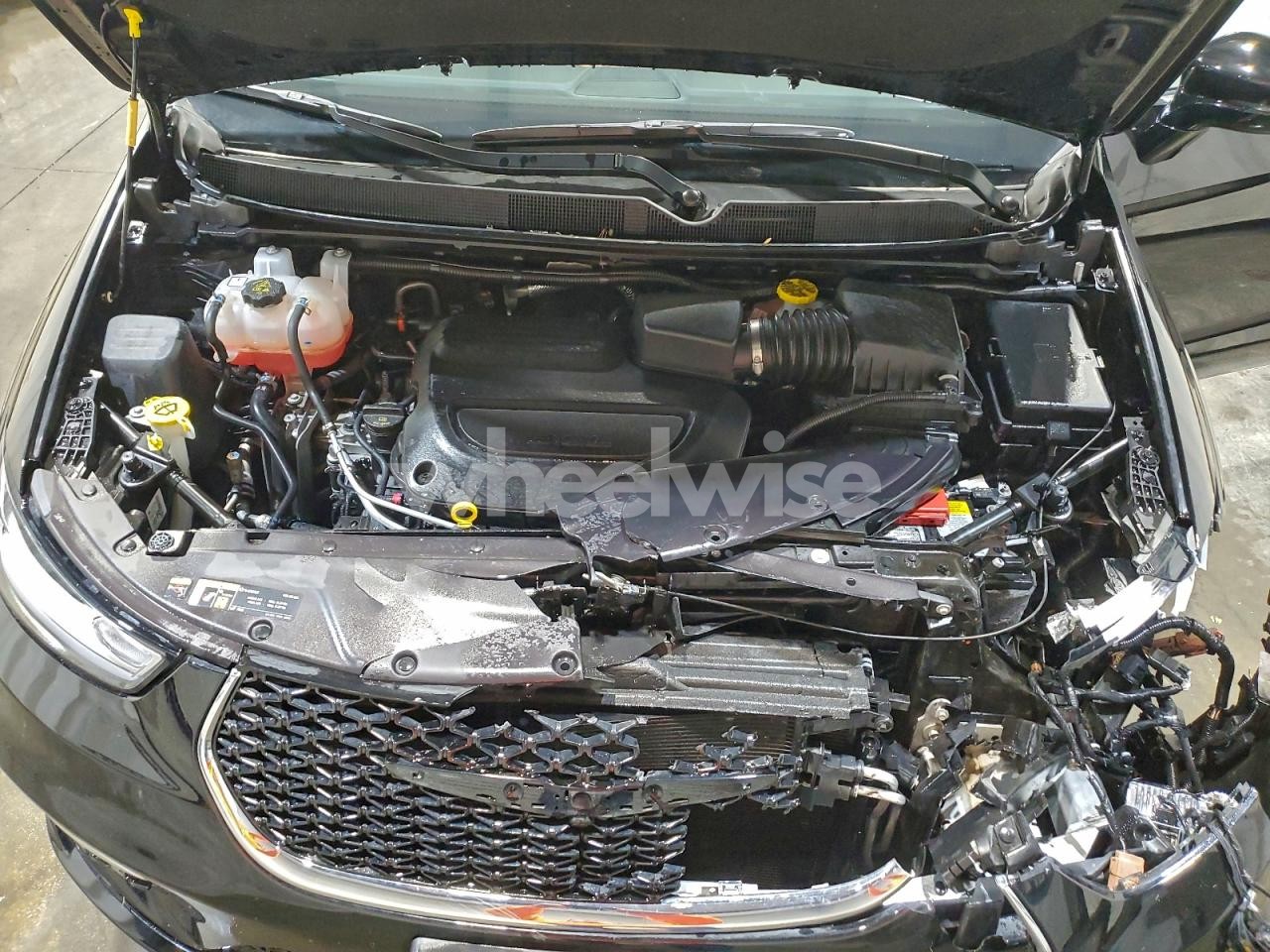 Photo 12 of 2025 CHRYSLER PACIFICA SELECT (VIN 2C4RC1BG4SR585849)