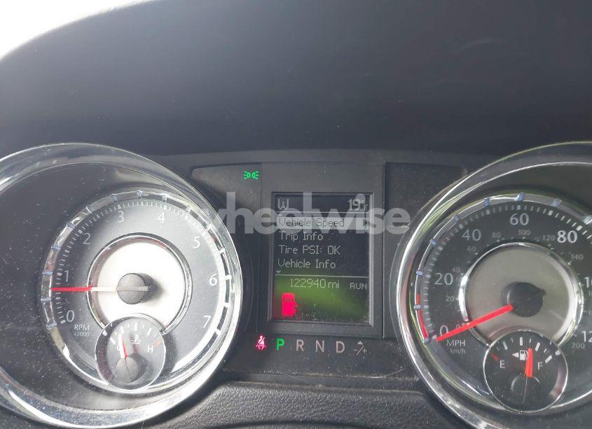 Photo 7 of 2012 Chrysler Town & COUNTRY TOURING (VIN 2C4RC1BG5CR117985)