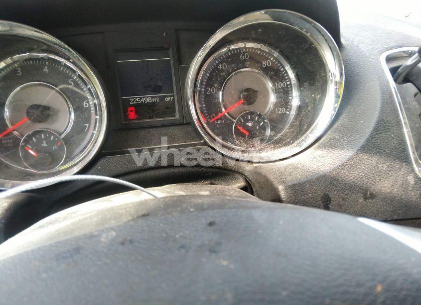 Photo 7 of 2012 Chrysler Town & COUNTRY TOURING (VIN 2C4RC1BG5CR187888)