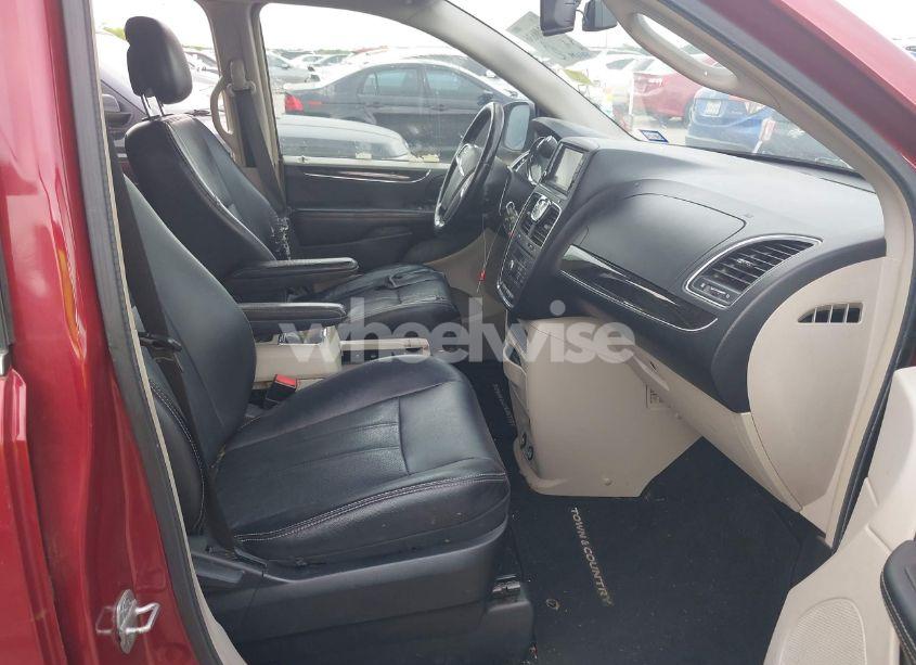 Photo 5 of 2012 Chrysler Town & COUNTRY TOURING (VIN 2C4RC1BG5CR301355)